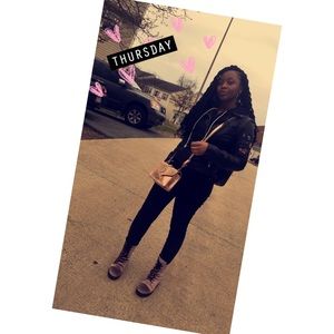 Meet your Posher, Vaniyah